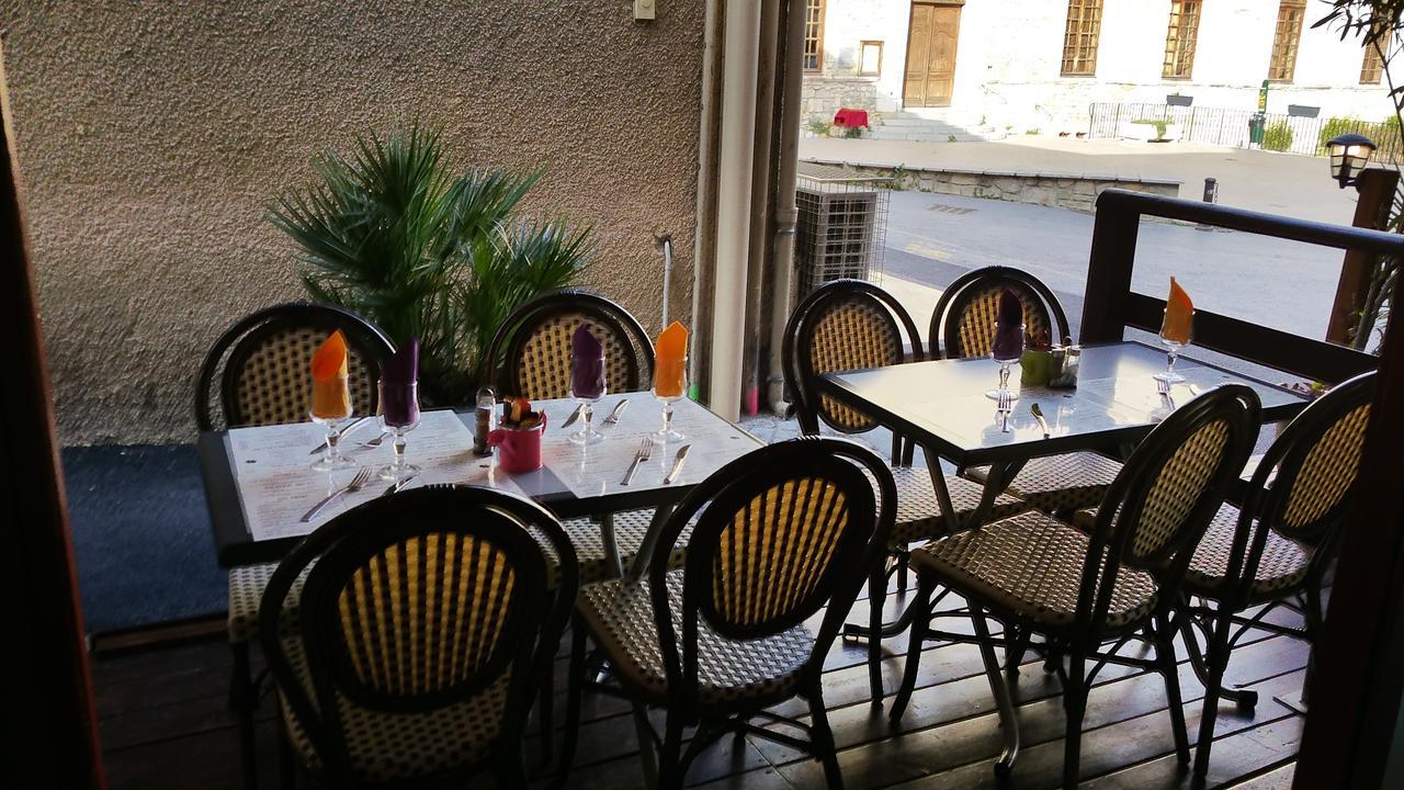 Hotel Le Passage De Vallon Экстерьер фото